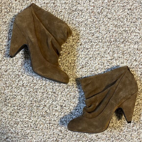 Steve Madden Ollie Suede Heeled Booties Size 9 M Brown Slouchy Ankle Boots - Picture 3 of 11